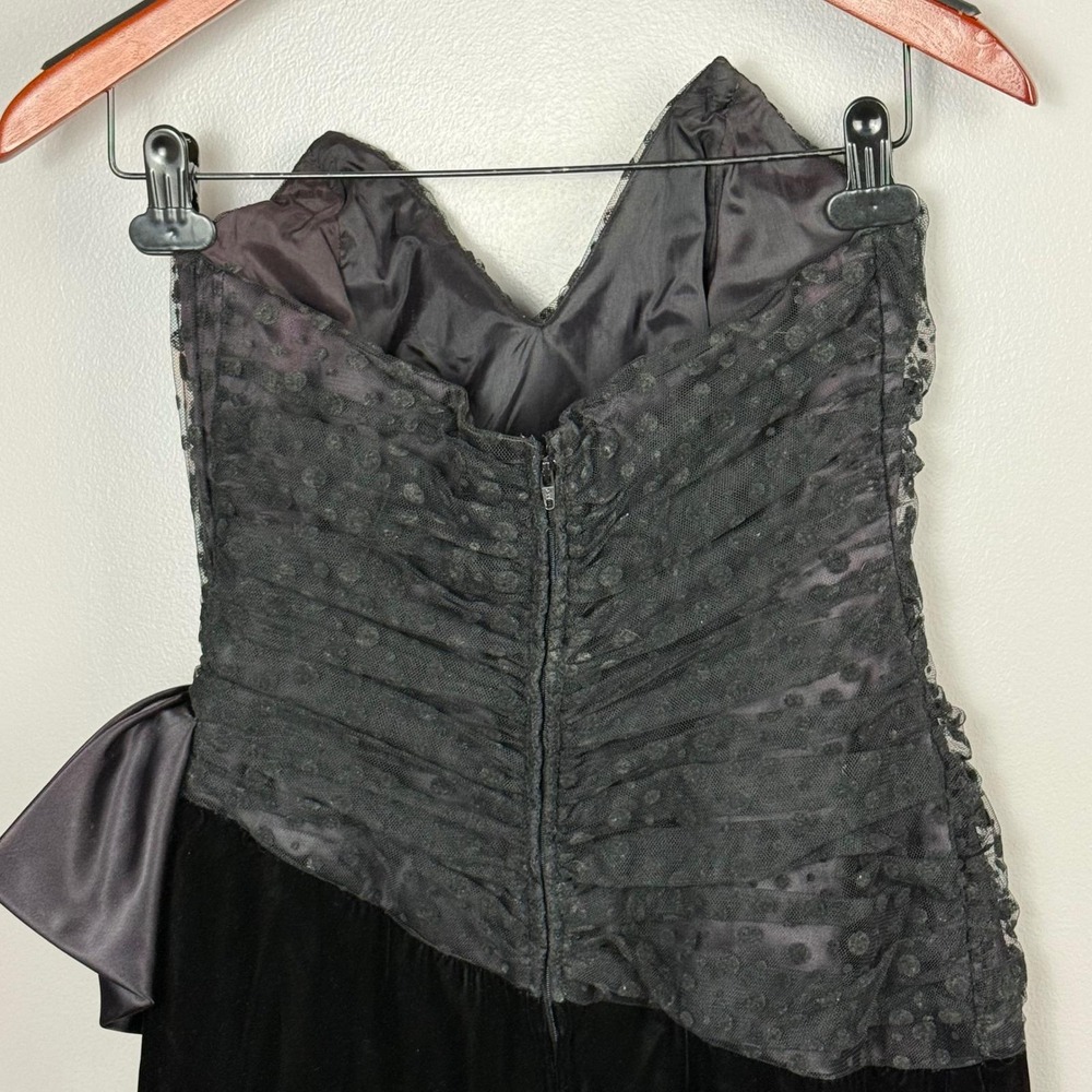 Vintage 1960s Morton Myles Black Velvet Cocktail Dress Flocked Polka Dot Bow Sz4 - Picture 8 of 10